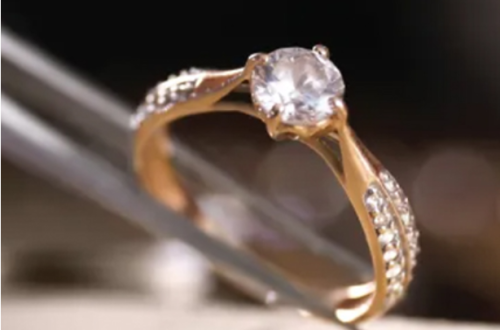 2024-10-17-10_21_12-Bryanston-Jewellers--Committed-to-offering-clientele-a-Jewellery.png