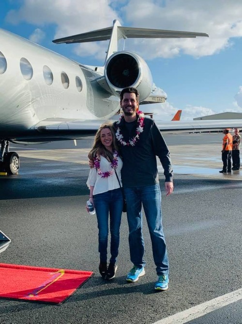 Tawni-Reynolds-and-Matthew-Brown-Hawaii.jpg
