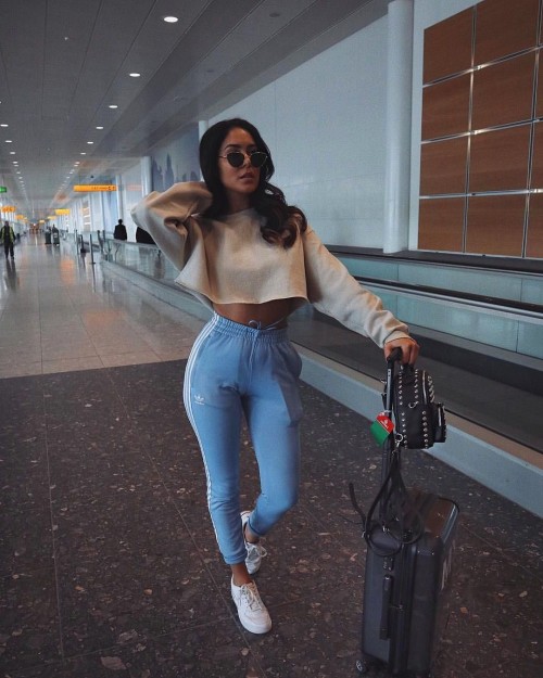 airport-outfit-color-2697.jpg