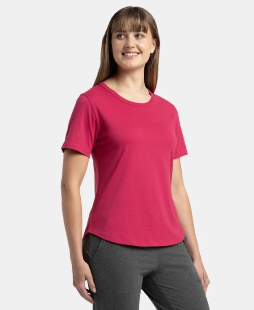 Buy-Super-Combed-Cotton-Rich-Relaxed-Fit-Solid-Curved-Hem-Styled-Half-Sleeve-T-Shirt---Red-Plum-AW88-Jockey-India-2.jpg