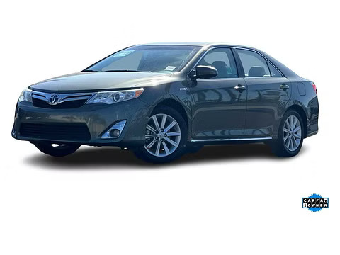 luxury-car-rental-Dandenong-Toyota-camry.jpg