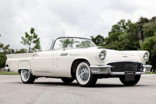 imgi_3_1957_ford_thunderbird_n5a8352-65377-scaled-q7graa_af3870-76727.jpg
