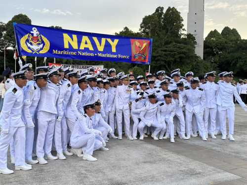 navy.png