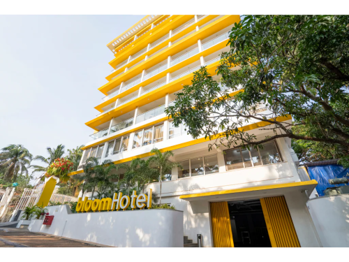 holy-hotels.png