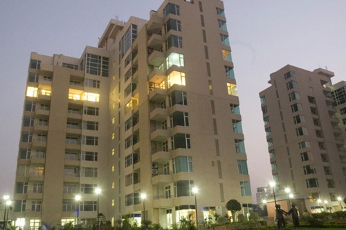 Raheja-Atlantis-For-Rent-In-Gurgaon.jpg