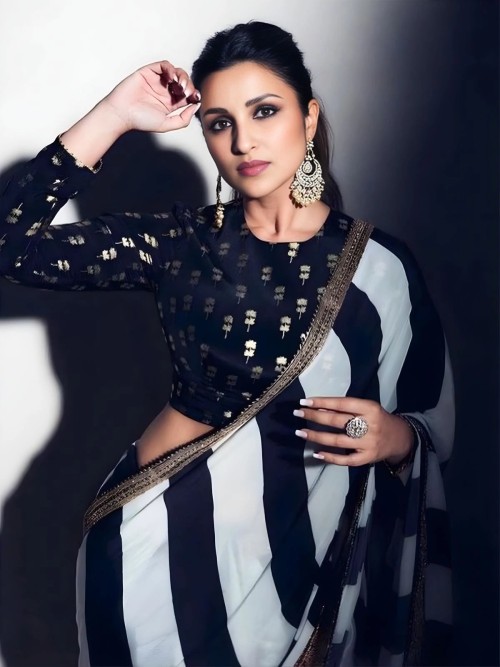 Parineeti-Inspired-Black--White-Striped-Printed-Georgette-Saree.jpg