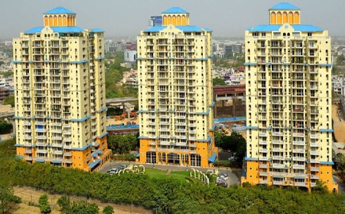 DLF-Belvedere-Tower---NH8-Road.jpg